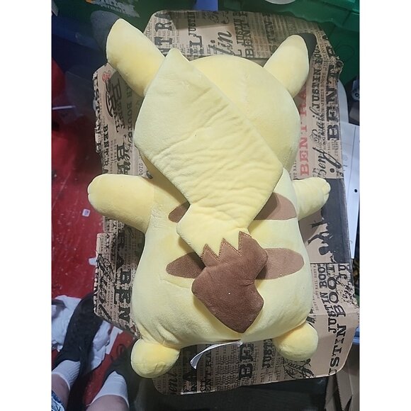 Pokemon Pikachu Center Original Plush Toy Smile Large 18” Inches Yellow NO TAGS - Picture 2 of 4